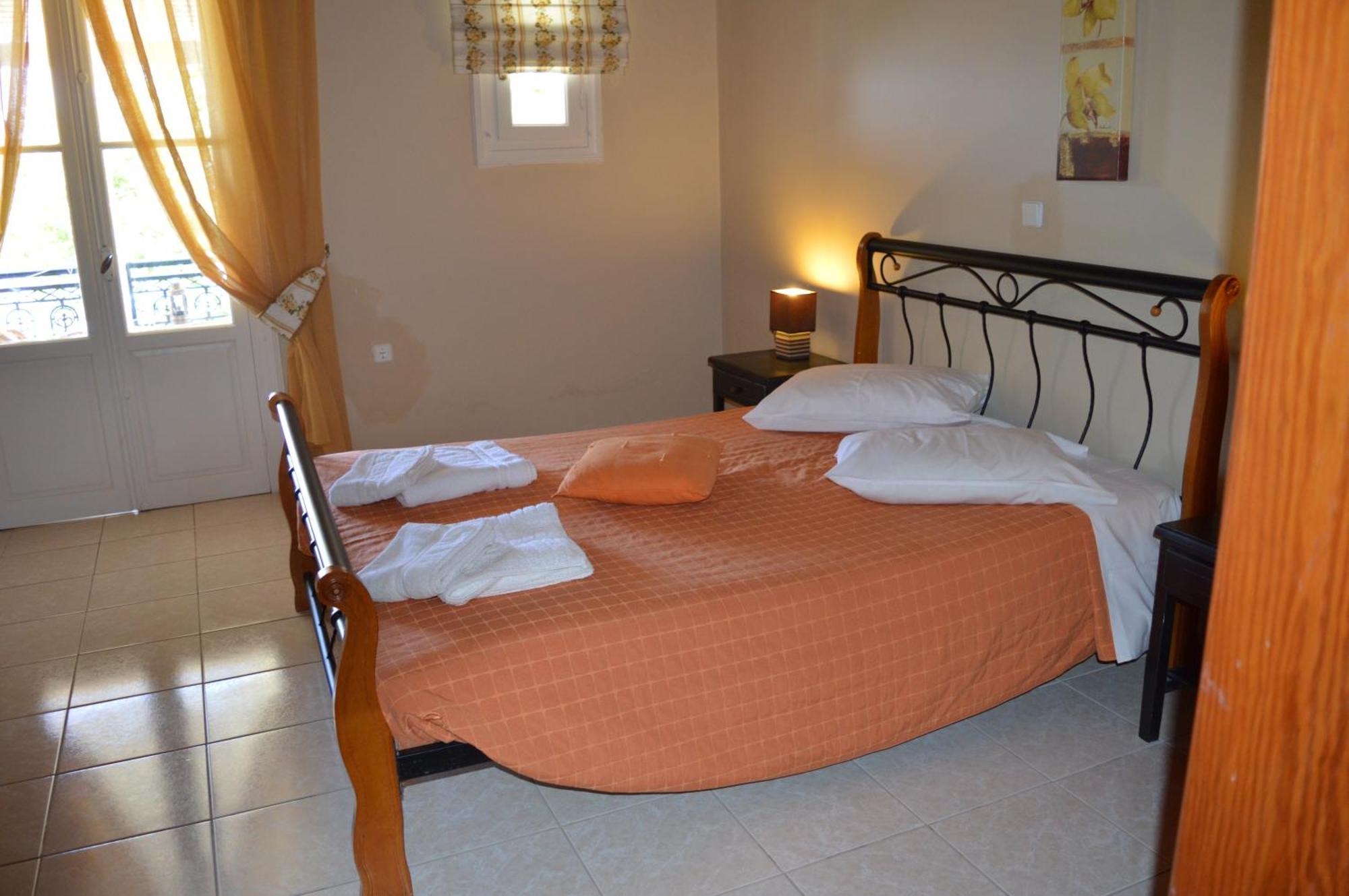 Vanessa Studios Порос Номер фото
