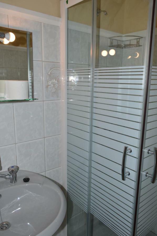 Vanessa Studios Порос Экстерьер фото